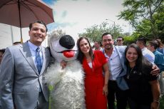 Alcaldesa Ale Gutiérrez y Allan León Aguirre