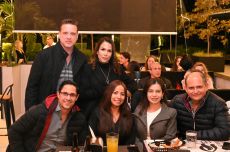 Mauro González Sanabria, Gabriela Estrada, Ernesto Lespron, Diana Lespron, Maru Abascal y Raymundo Montes