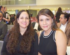Mónica Díaz Vela y Dulce Falcón