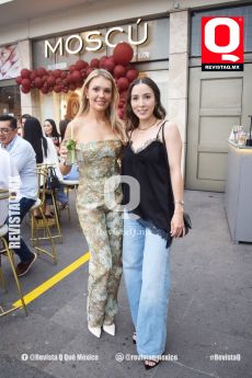 Katerina Bystrova y Jimena Calderón