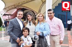 Abel Torres,  NataliaVázquez,  Uriel Torres, Susy Rangel y Victor Vázquez