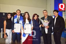 Ciara Reyes, Javier Espinosa, Galia Reyes, Vania Rodríguez,  Ricardo Reyes y Ricardo Reyes