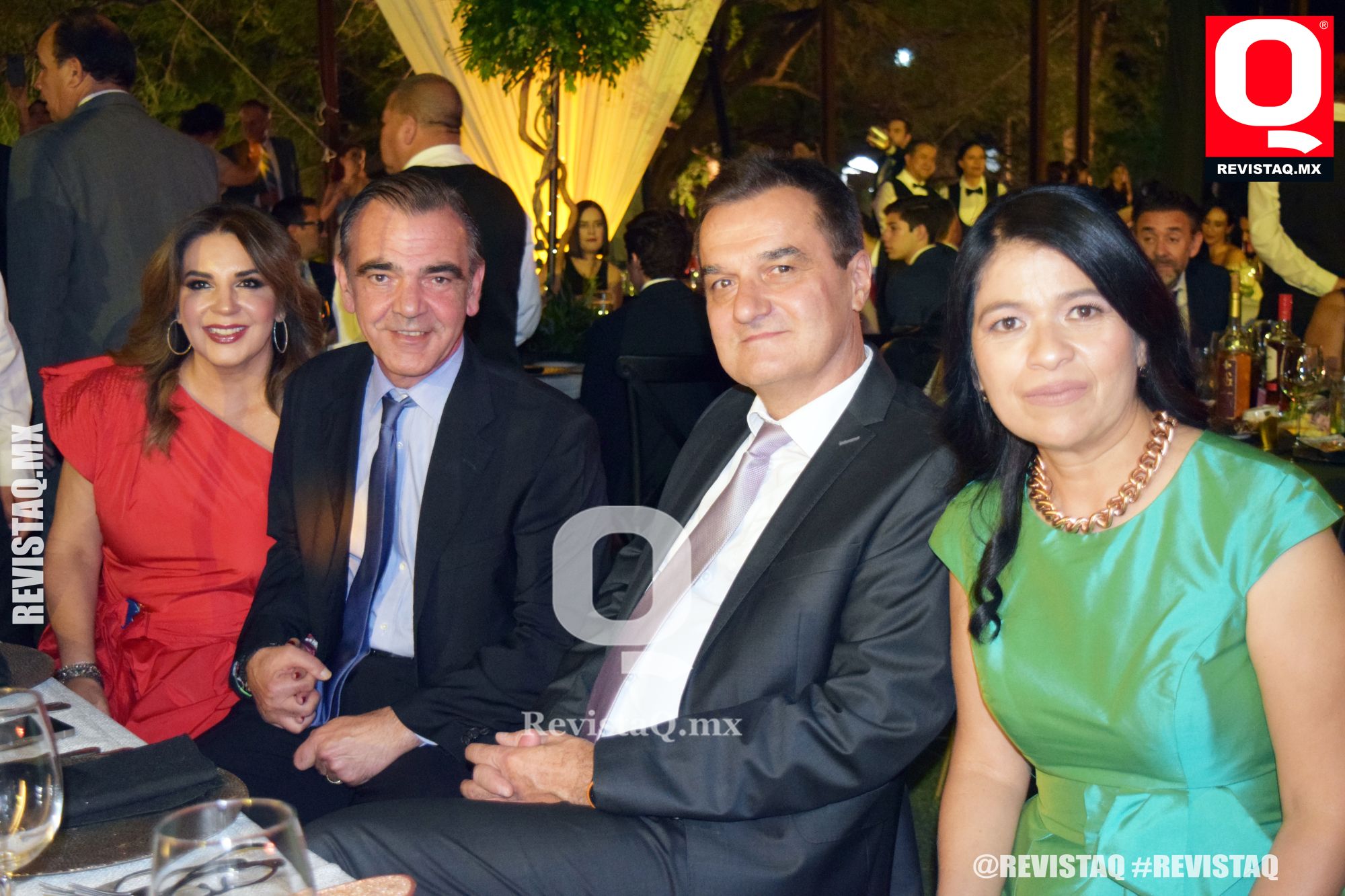 ADMIRABLE GRADUACIÓN DE BACHILLERATO - Revista Q
