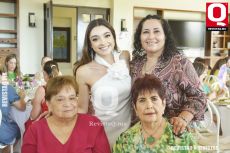 Isis Araujo, Janeth Sandoval, Teresa Hernández y Leticia Ledesma
