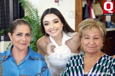 Rebeca Durán Zermeño, Isis Araujo y Poupeé Medina