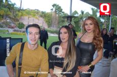 Pepe Obeso, Rosita Fresita y La Hermosa Arlequina