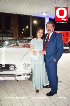 Luz del Carmen González Lomeli y Humberto González del Castillo