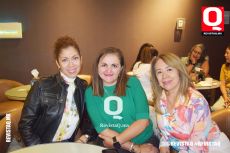 Maricarmen Chavarria,  Virna Flores y Patricia Fong