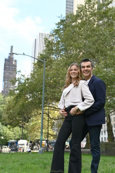 Thuany Martins y Adrián Uribe  en NY