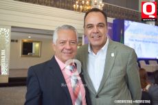 Regidor Javier González Saeavedra y Guillermo Medina Plascencia