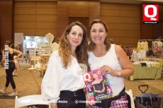 Mónica Macias y Elvira Thomas