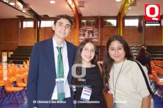 Mauricio Díaz,  Jimena Aguirre y Edda Zuñiga