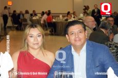 Rosario Muñoz y Dr. Cutberto Torres