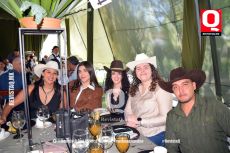 Ana Luisa López,  Ana Lucía Guerrero, Aislinn Irenia Salcido, Fernanda Camarena y Jerry Félipe