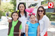 Ian Barrera,  Erandy Olea, Yatzze González y Eimy Bustamante