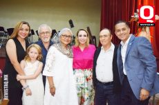 Laura Gordillo,  Fernanda Del Moral, Javier Gordillo, Tere Gutiérrez,  Mayra Gordillo, Gustavo Gordillo y Toño Marun