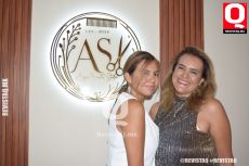 Angie Sánchez y Samantha Desaida