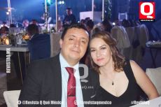 Adán Valdovino y Gabriela Ramírez