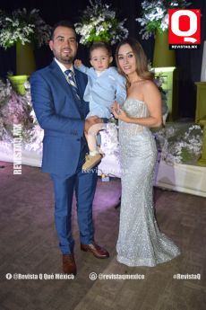 Omar Jiménez,  Mauro Jiménez y Jessica Ramírez padrinos de anillos