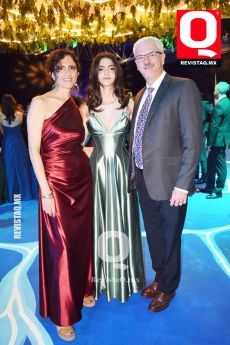 Celia Salem, Emilia Torres y Sergio Torres