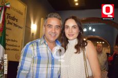 Abel Ascencio y Vanessa González
