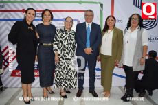 Judith Montaño, Elsa Guerra, Myriam Alejandri, José Ángel Chavarria, Cynthia Chávez y Laura Cervantes