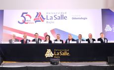 Celebra La Salle Bajío 50 años de su Facultad de Odontología