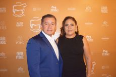 Luis Fernando Mata y Adriana Pérez