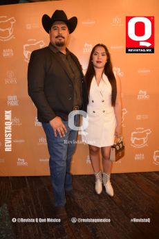 Luis Yepez y Cinthya García