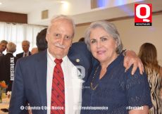 Chuy Romo y Patricia Madrigal