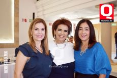 A   Estela Ramírez, Liz Vargas y Elvira Toba