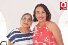 Cacilda Cruz y Myriam Amaro
