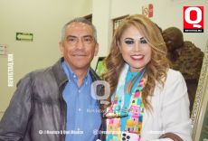 Víctor Flores y Marisol Ruenes, titular de la Secretaría de la Transparencia y Rendición de Cuenta