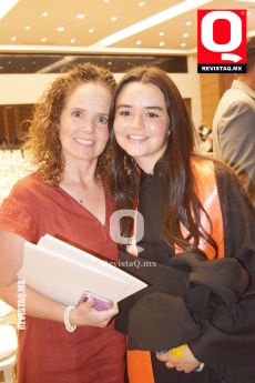Fatima Lebrija y María Vega Lebrija