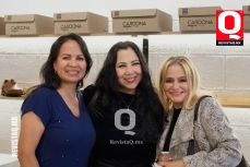 Ma Guadalupe Arellano,Tere Fuentes y Delia Quiroz