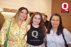 Sarahí Zuñiga,  Cinthia Zuñiga y Olivia Sánchez
