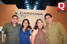 Sergio Cardona, Ma Guadalupe Arellano, Valentina Cardona y Emiliano Cardona