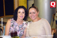 Deborah González y Jennyfer Ball