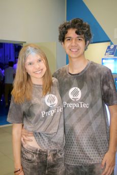 Nicol Kovarikova y Marcelo González (2)