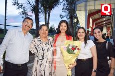 José de la Cruz,  Martha Quintero,  Dzoara de La Cruz,  Fernanda Pinto y Stephanie Martínez
