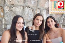 A   Begoña Serna, Daniela Navarro y Camila Muñoz