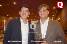 Luis Manuel Acosta Guevara y Carlos González