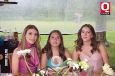 Valeria  Gutiérrez,  Jaretzi Gasca y Karen Rocha