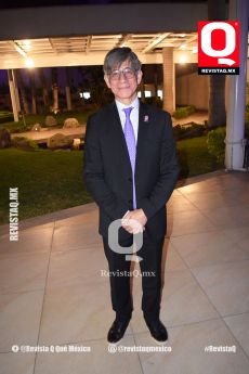 Dr. Augusto Álvarez Rengifo Presidente de la federación mexicana de colegios de Ortopedia y Tramautolgía