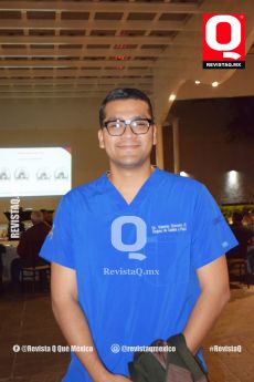 Dr. Valente Romero