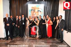 A  Familia Durán y team de Notaria 82