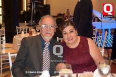 Dr. Ricardo Castellanos y C. P. Rosalba Martínez
