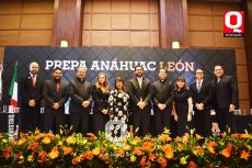 Atmósfera del la titulación de la Prepa Anáhuac.