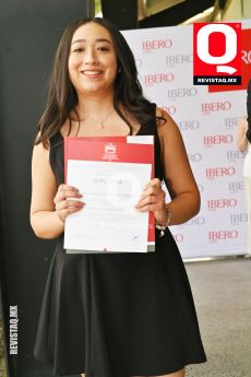 Alejandra Tavares