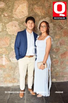 Sión Orozco y Pamela Santoyo